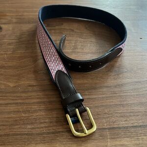 Vineyard Vines 26” belt